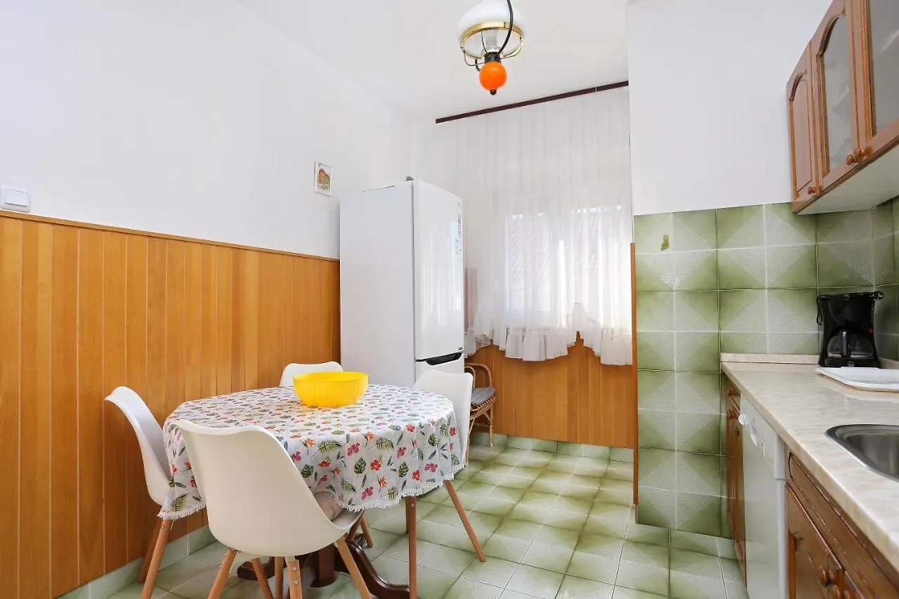 Apartments By The Sea Seget Vranjica, Trogir - 18487 Seget Donji
