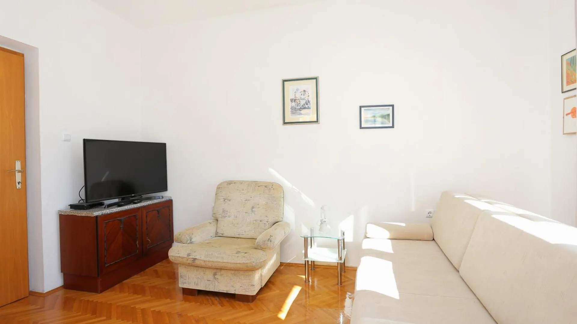 Apartments By The Sea Seget Vranjica, Trogir - 18487 Seget Donji